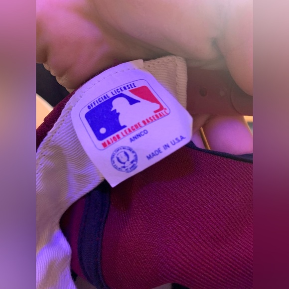 Philadelphia Vintage 90s SnapBack - Picture 3 of 5